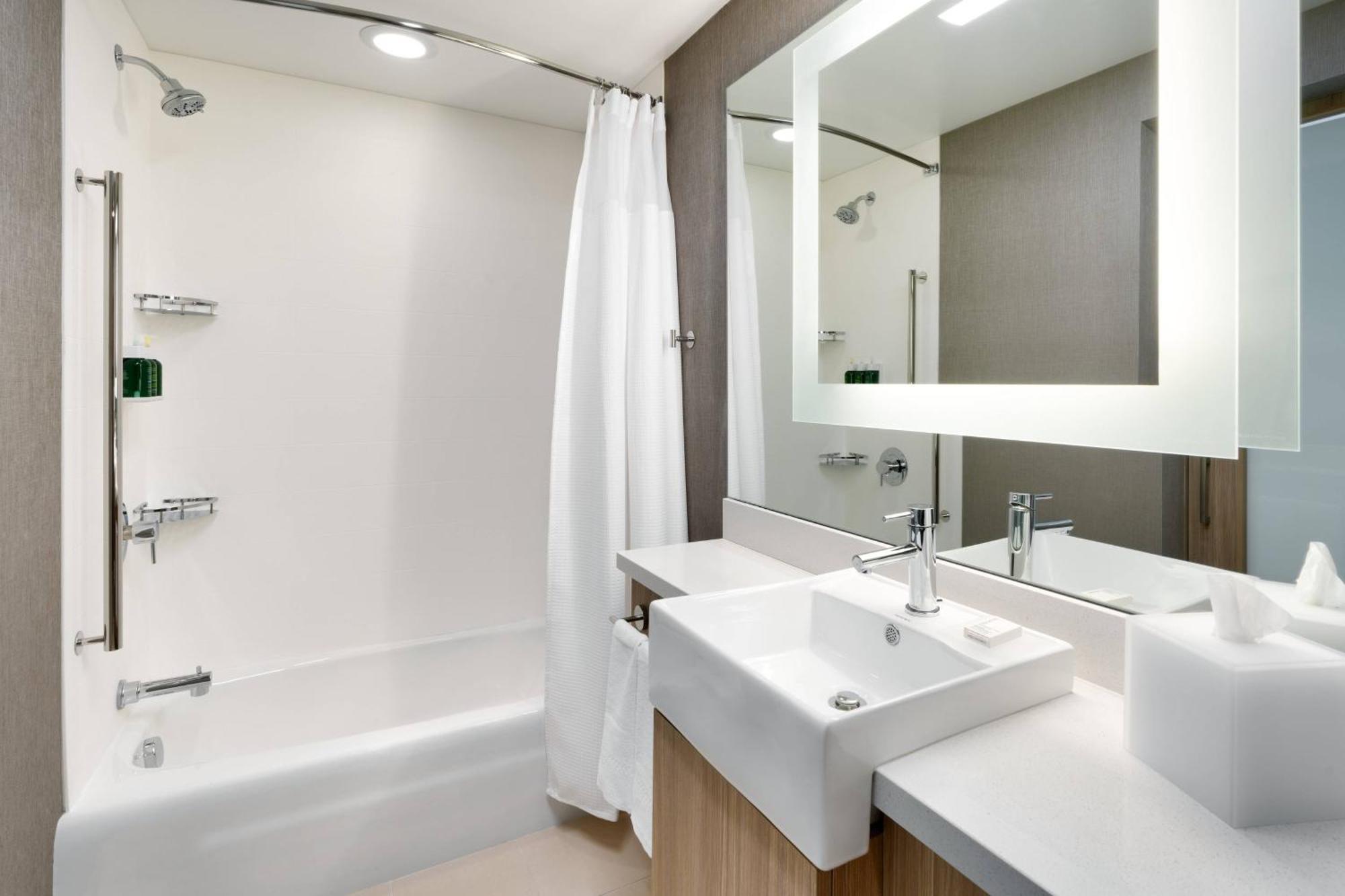 Springhill Suites By Marriott Salt Lake City Sugar House Ngoại thất bức ảnh